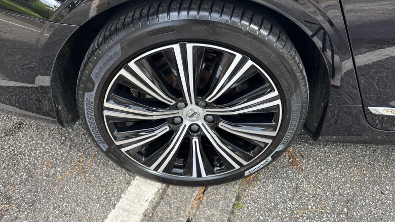 Volvo S90 2.0 T8 Recharge PHEV Inscription 4dr AWD Auto Saloon